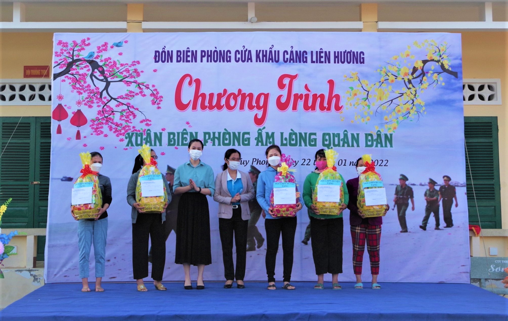 Warm gifts to underprivileged people in the traditional Lunar New Year holiday (Tet) in Binh Thuan and Ninh Thuan province